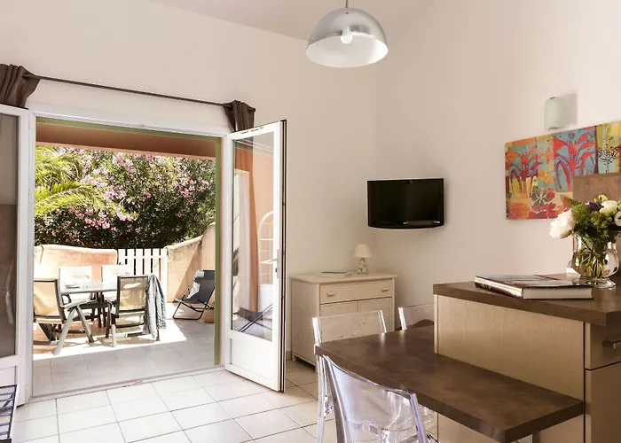 Vasca D'oro Lägenhetshotell Porto-Vecchio (Corsica)