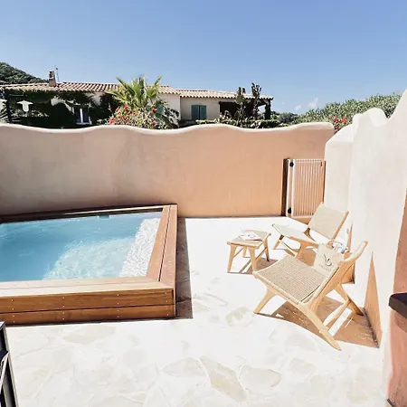 Aparthotel Vasca D'oro 3*