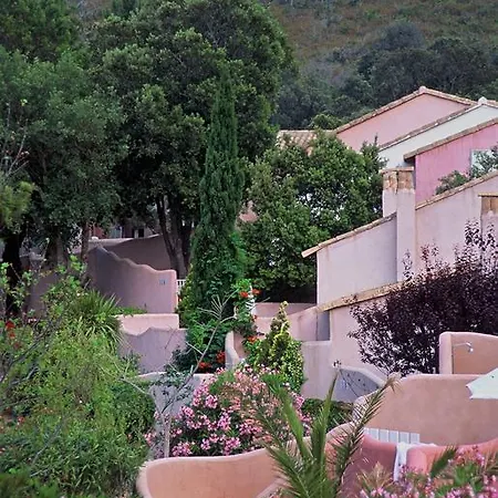 Aparthotel Vasca D'oro 3*